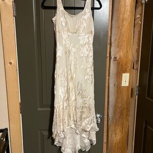 Cream/White Vintage Floral Dress